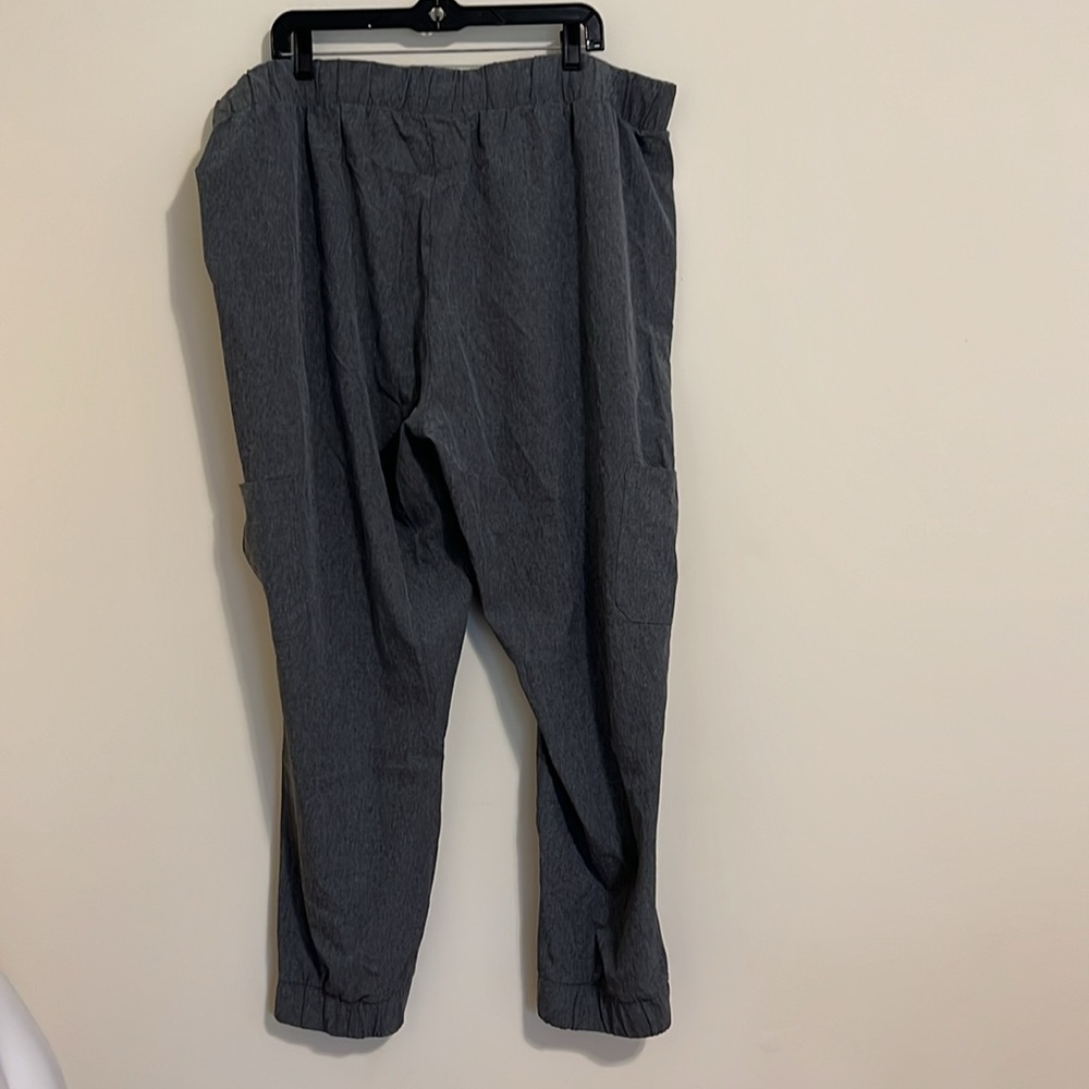 NEW Lululemon athletica plus size Gray 4 pockets Cargo jogger Pants size 3 XL - Picture 6 of 9